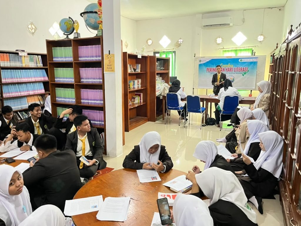 hari literasi